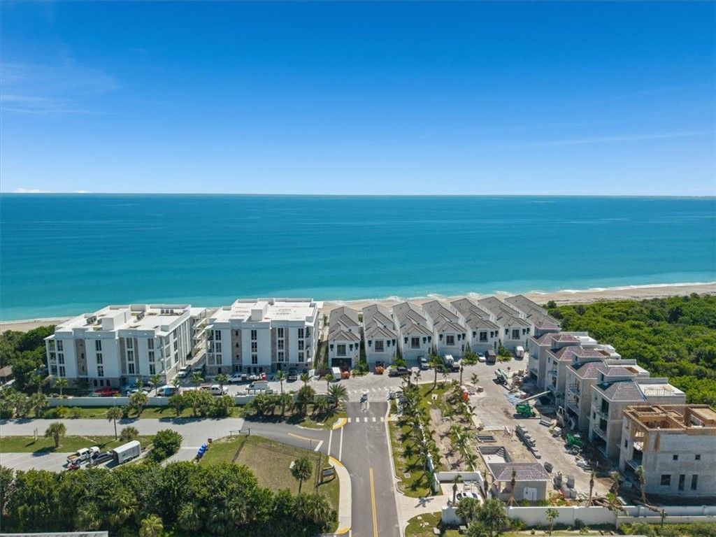 26 Indigo Vero Drive, Unit 203, Vero Beach, FL 32963 Photo