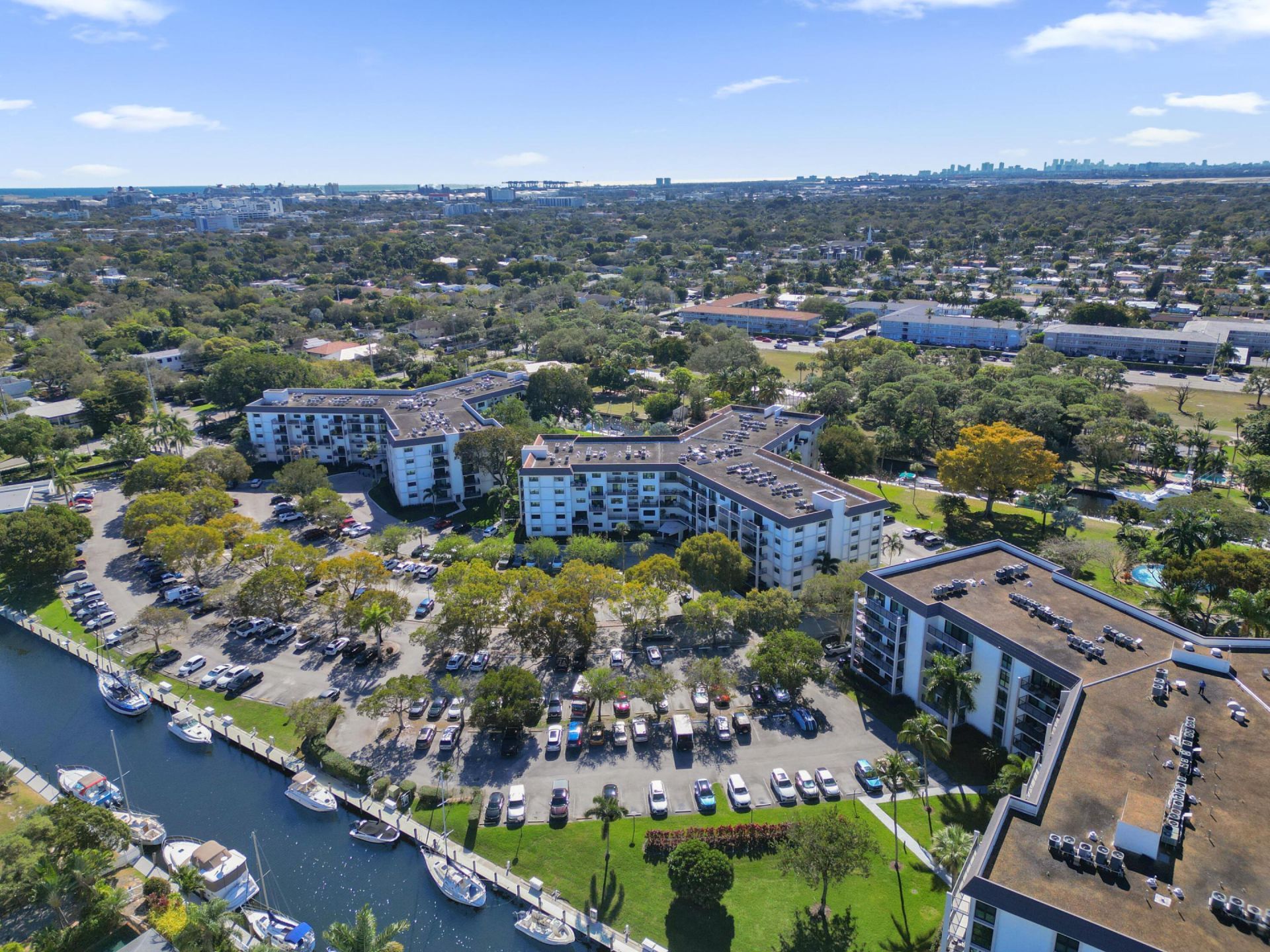 1000 River Reach Drive, Unit 423, Fort Lauderdale, FL 33315 Photo