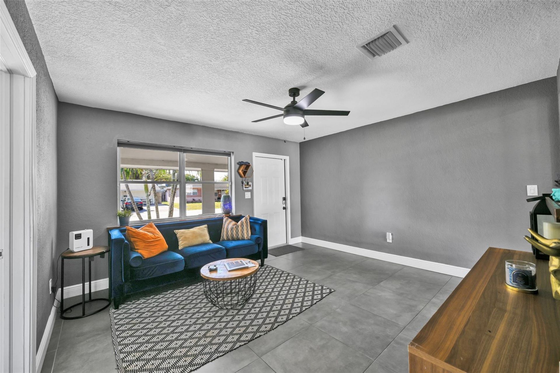 537 NW 45th Street, Fort Lauderdale, FL 33309 Photo