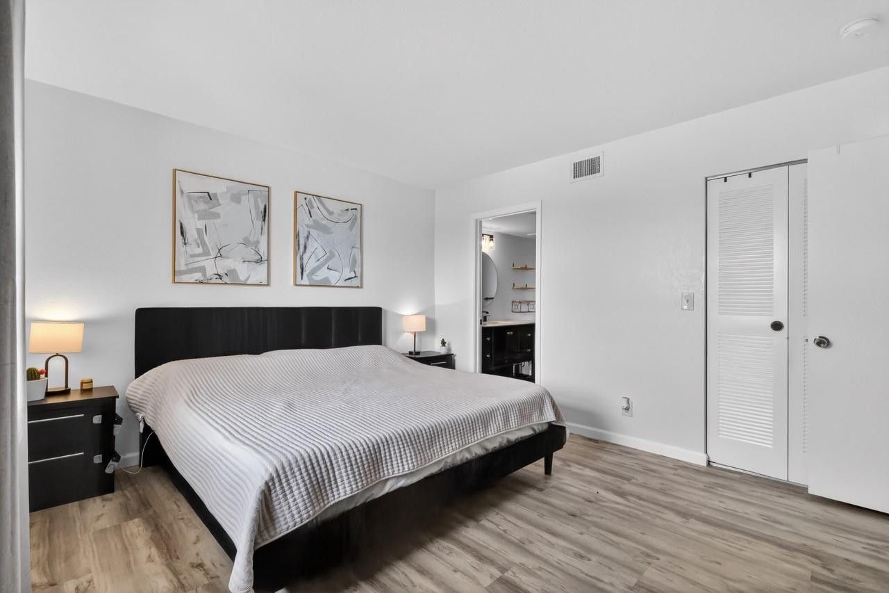 5511 Lakeside Drive, Unit 202, Margate, FL 33063 Photo