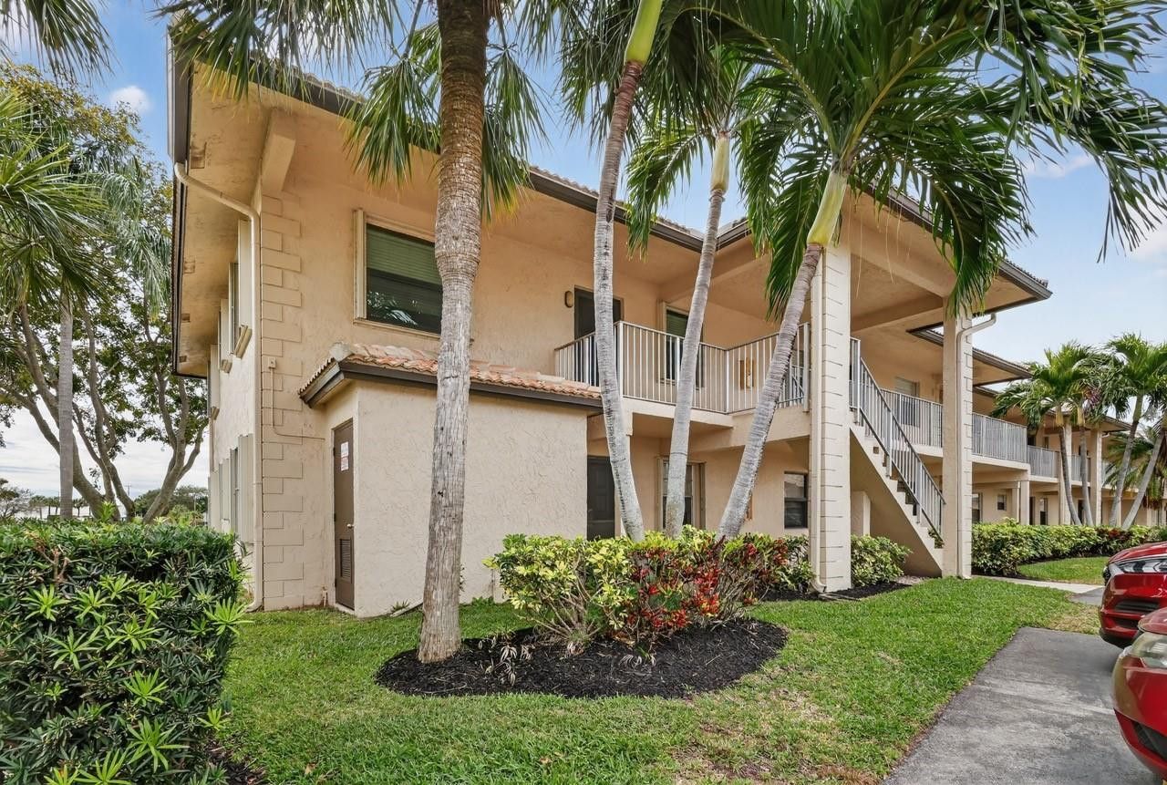 5511 Lakeside Drive, Unit 202, Margate, FL 33063 Photo