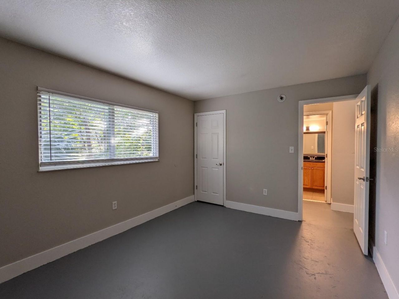 1090 Cocoanut Avenue, Unit 4, Sarasota, FL 34236 Photo