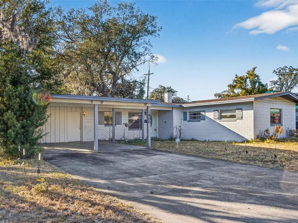 1900 FREEPORT STREET, ORLANDO, FL 32808