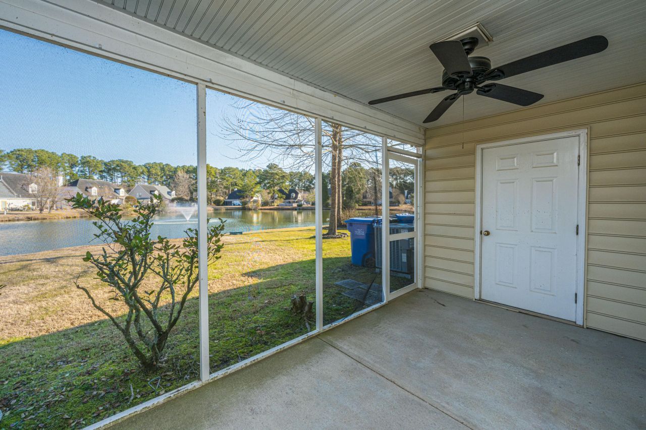 9237 Ayscough Road Photo 36