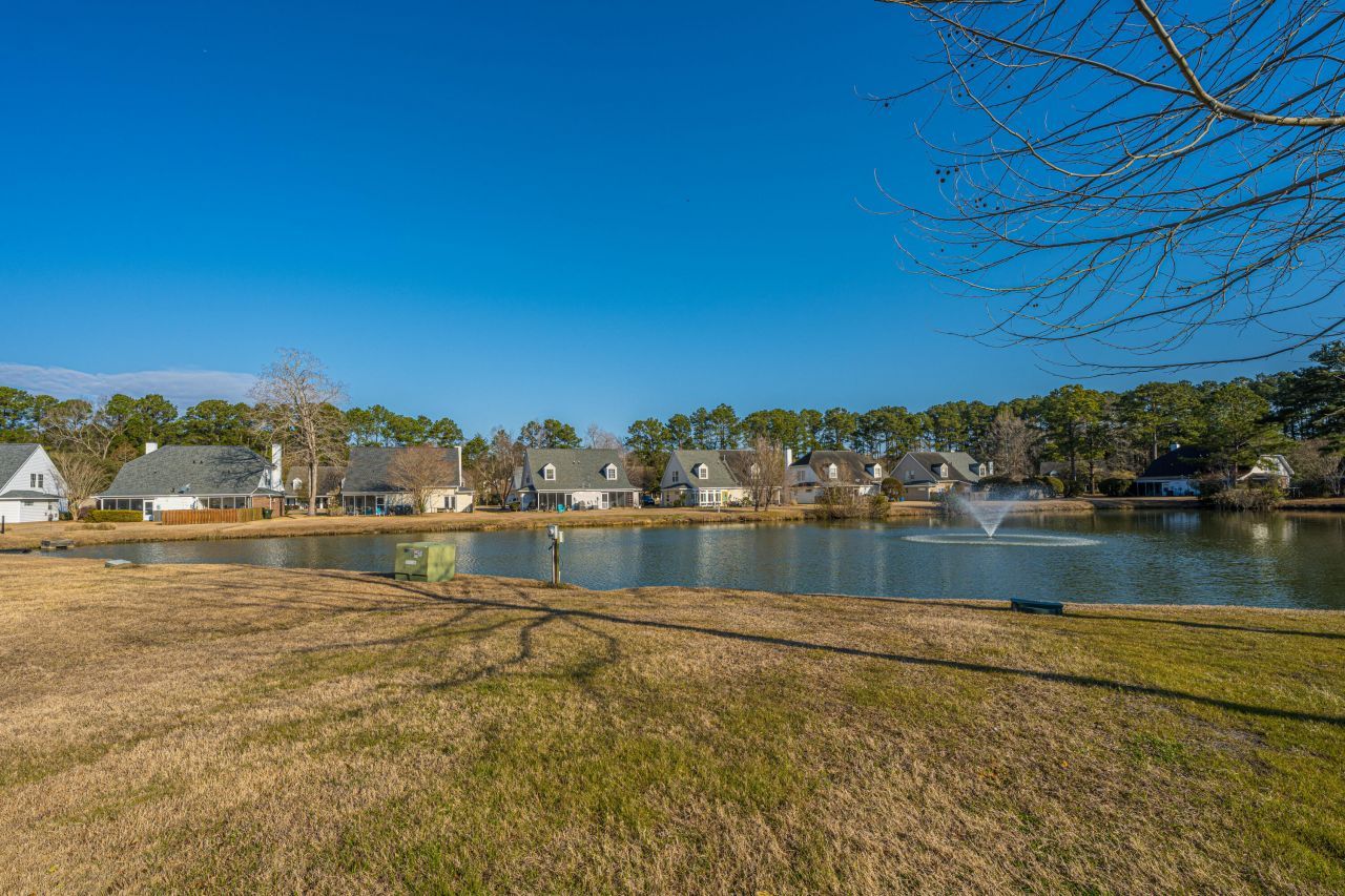 9237 Ayscough Road Photo 37