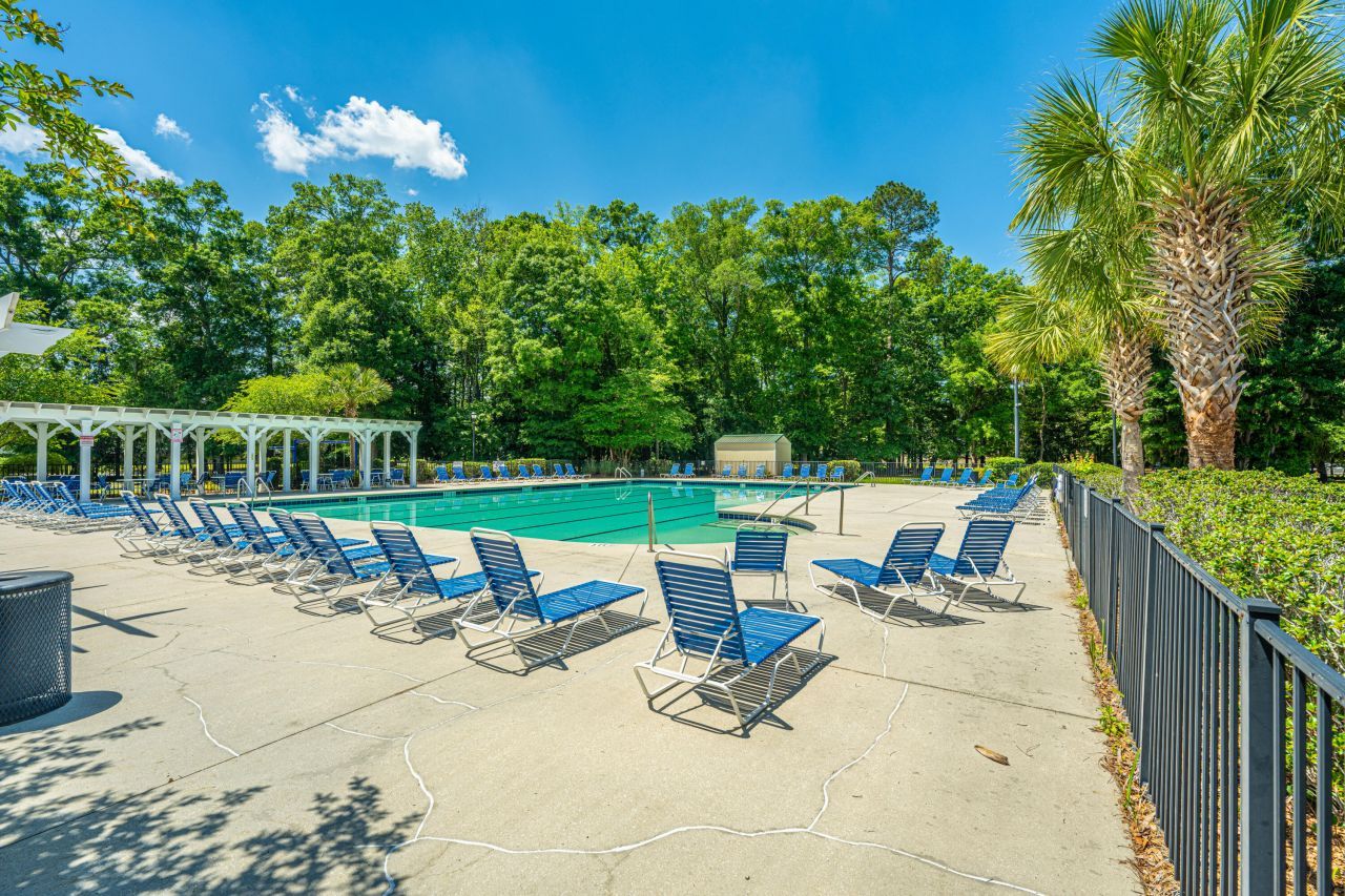 9237 Ayscough Road Photo 44