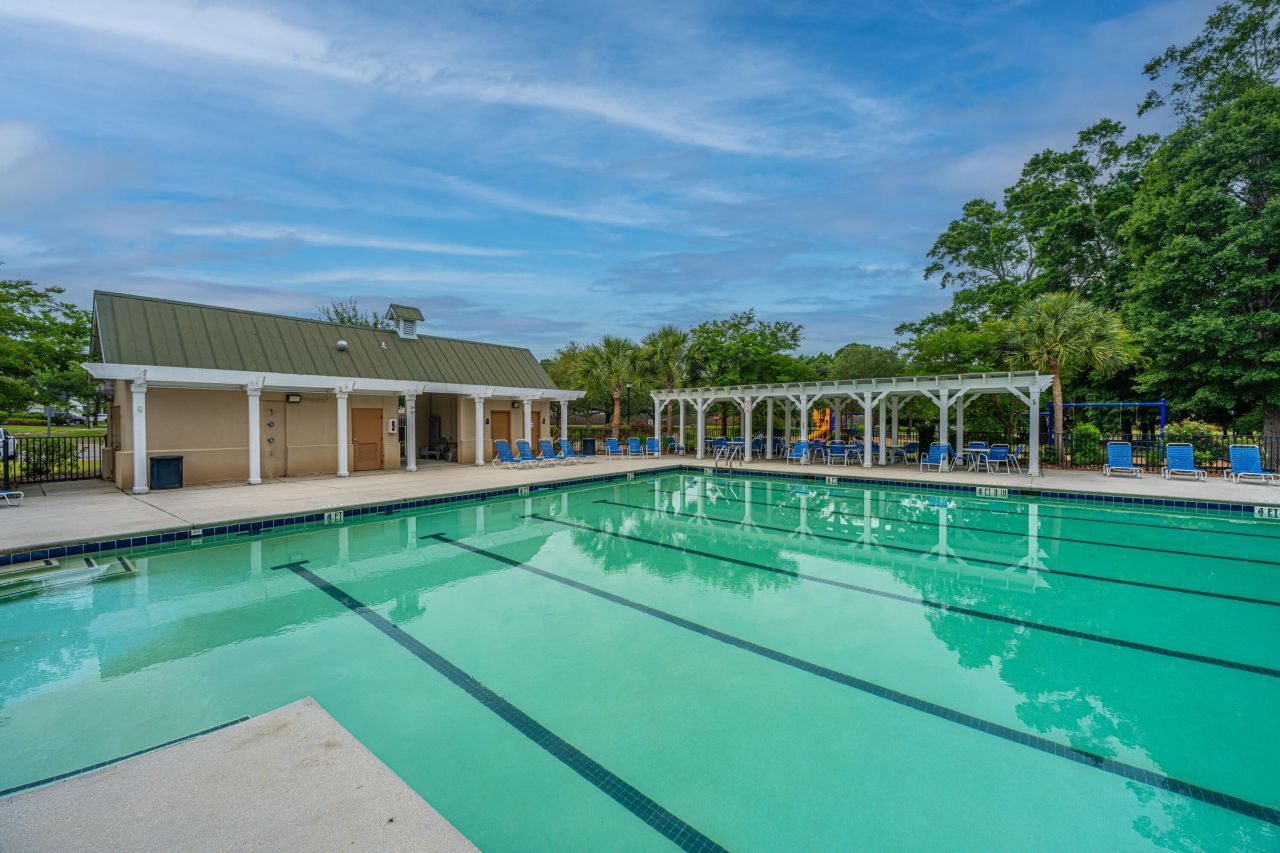 9237 Ayscough Road Photo 50