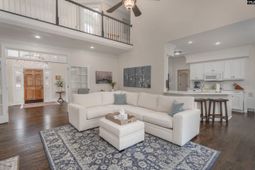 26 Retreat Lane photo 4