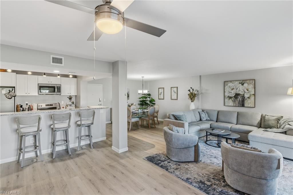 555 Park Shore Dr , Unit B109, Naples, FL 34103 Photo