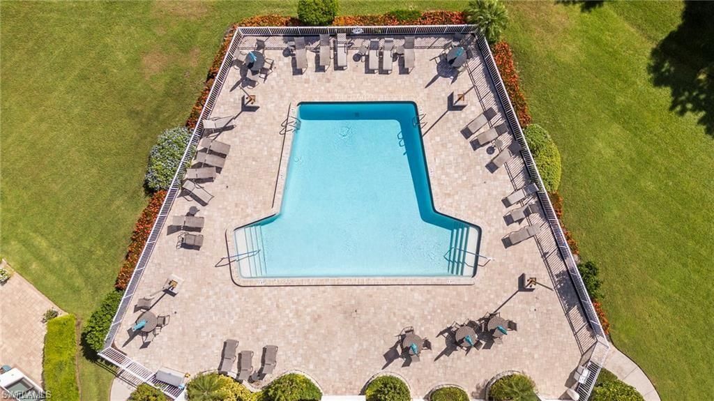 555 Park Shore Dr , Unit B109, Naples, FL 34103 Photo