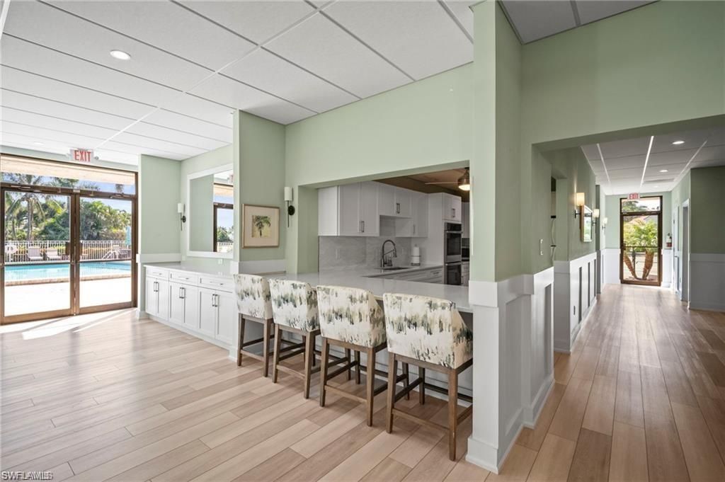 555 Park Shore Dr , Unit B109, Naples, FL 34103 Photo