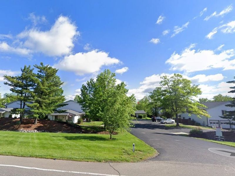 1000 E Crescentville, West Chester, OH 45246 Photo 1