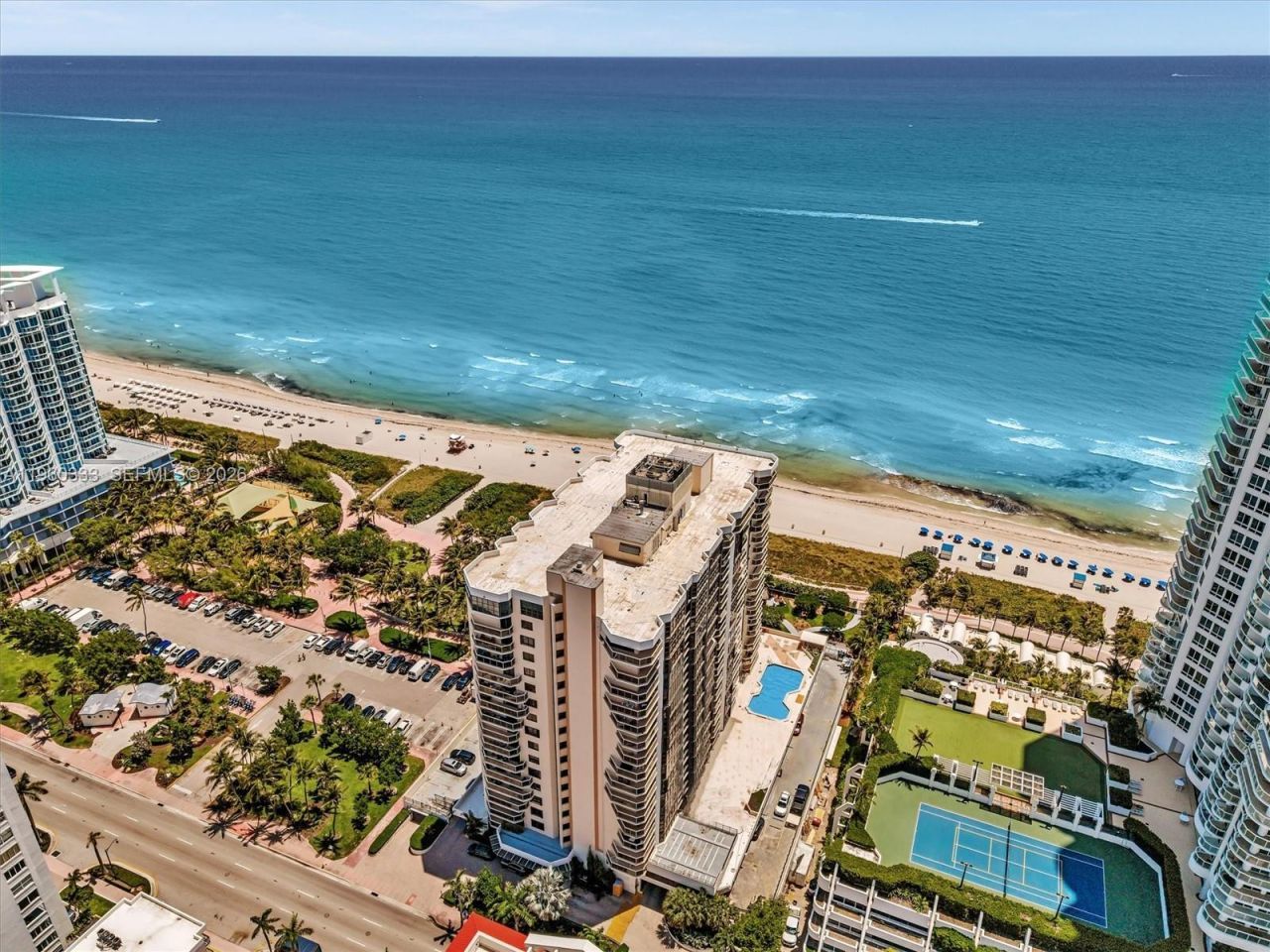 6423 Collins Ave, Unit 409, Miami Beach, FL 33141 Photo