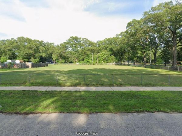 2874 Mc Dermott Street, Norton Shores, MI 49444