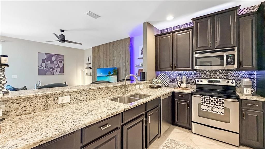 3908 Cherrybrook Loop , Fort Myers, FL 33966 Photo