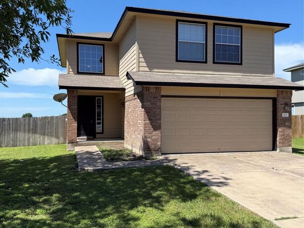 225 Hyltin ST, Hutto, TX 78634