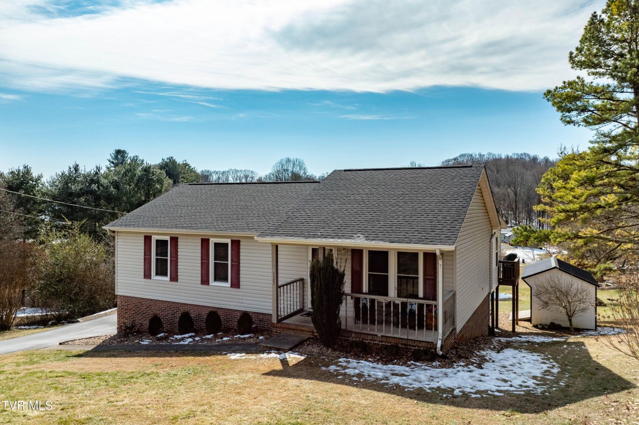 125 Rosebud Lane, Gray, TN 37615 Main Photo