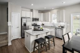 1084 Crescent Cove Lane photo 4