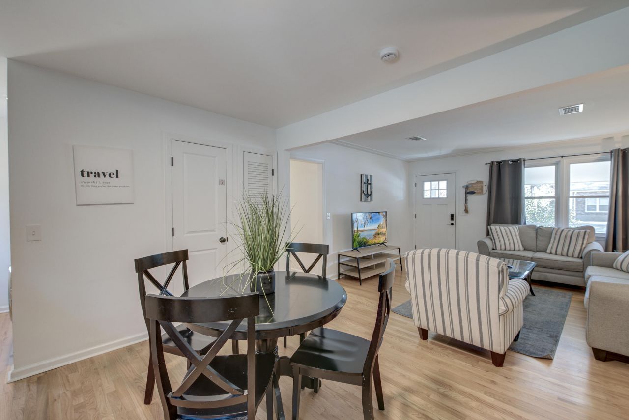 5349 Parkside Drive Photo 25