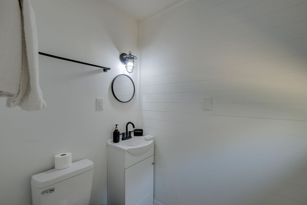 5349 Parkside Drive Photo 28