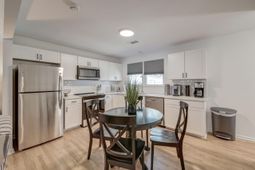 5349 Parkside Drive photo 4