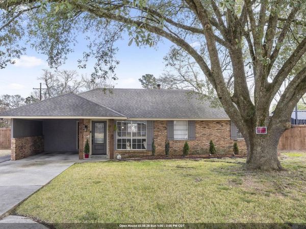 4668 W Green Ridge Dr, Baton Rouge, LA 70814