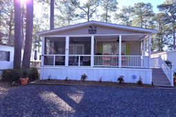 449 East Bank Dr. photo 4