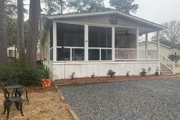 449 East Bank Dr. photo 4