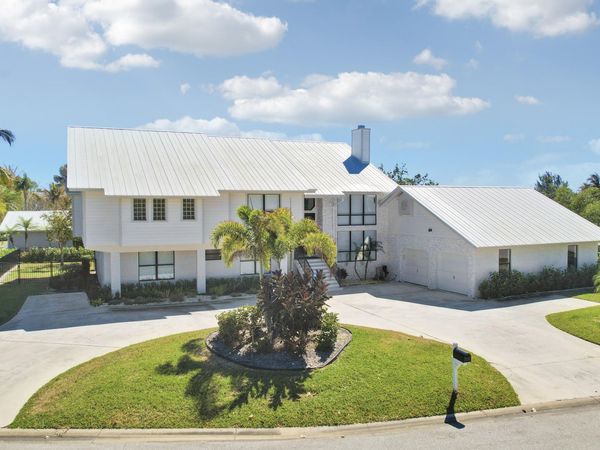 4290 SE Whiticar Way, Stuart, FL 34997