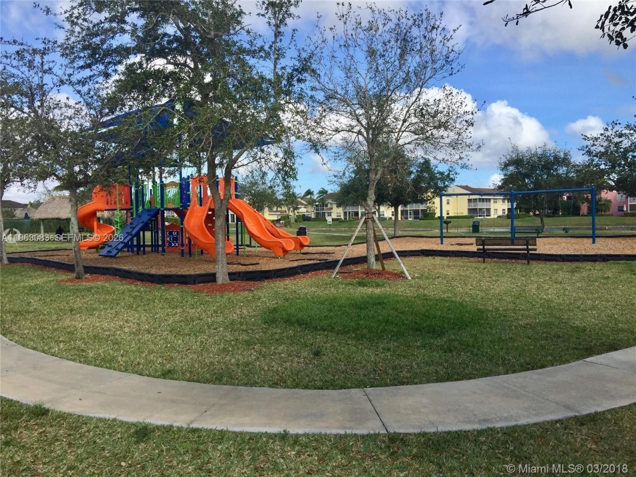 1904 SE 23rd Ave , Unit 1904, Homestead, FL 33035 Photo