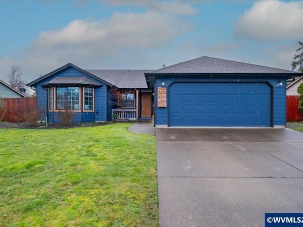 701 SE Juniper Av, Dallas, OR 97338