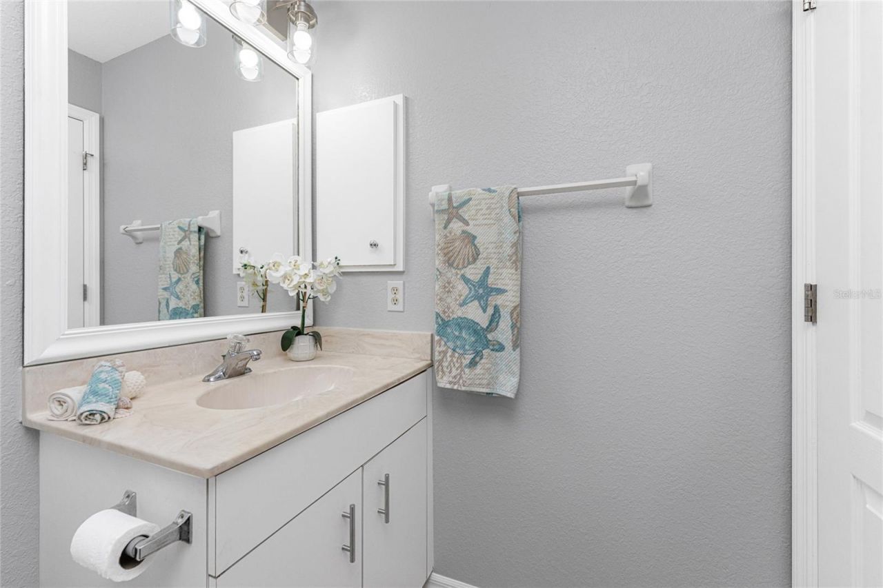 1053 Bay Harbor Drive, Englewood, FL 34224 Photo