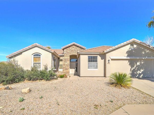 9022 E HOBART Street, Mesa, AZ 85207