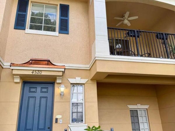 4520 Danson Way, Delray Beach, FL 33445