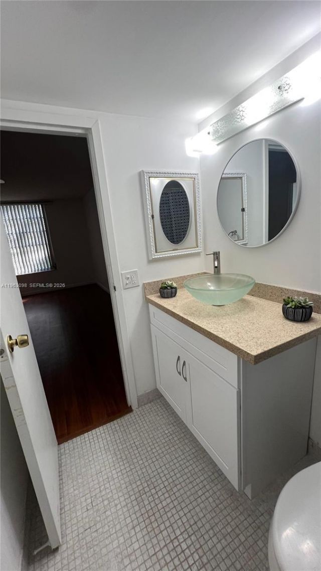 8300 Sands Point Blvd, Unit K105, Tamarac, FL 33321 Photo