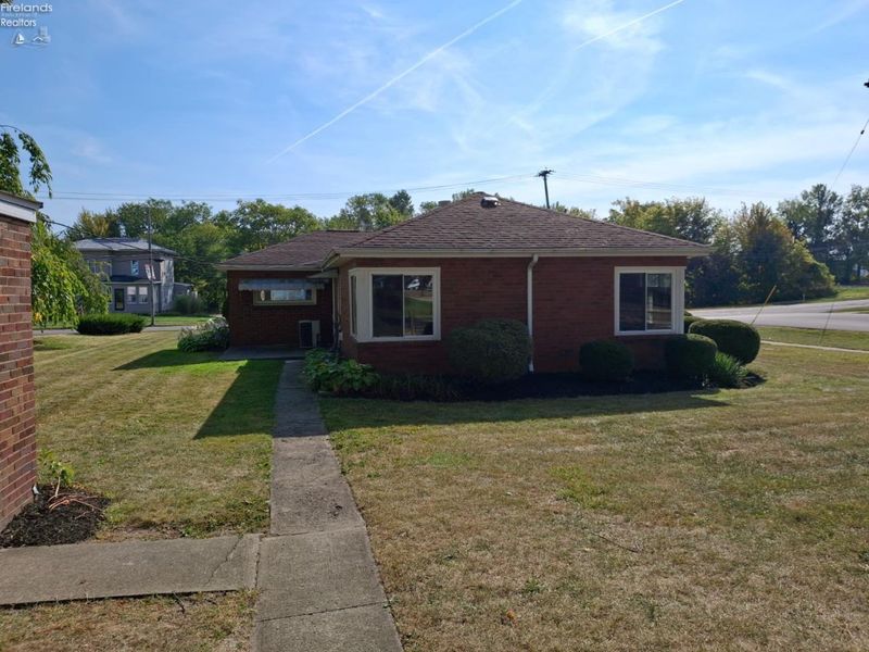 19 Townsend Street, Greenwich, OH 44837 Photo 3