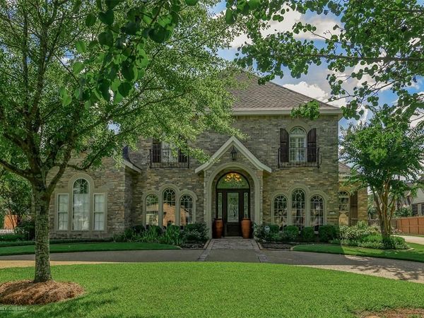 10910 Belle Cour Way, Shreveport, LA 71106