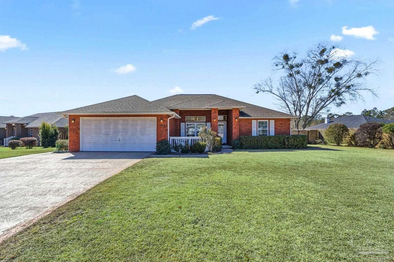 5434 Stafford Cir, Pace, FL 32571 Main Photo