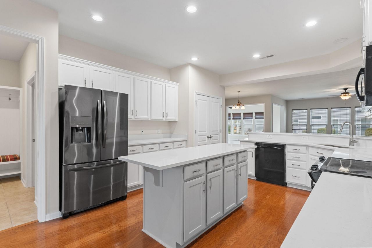 361 Waterlily Way Photo 12