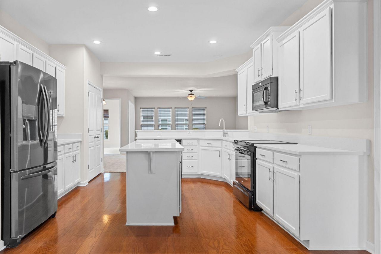 361 Waterlily Way Photo 16