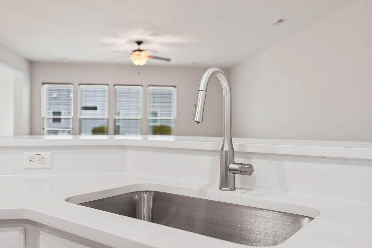 361 Waterlily Way Photo 18