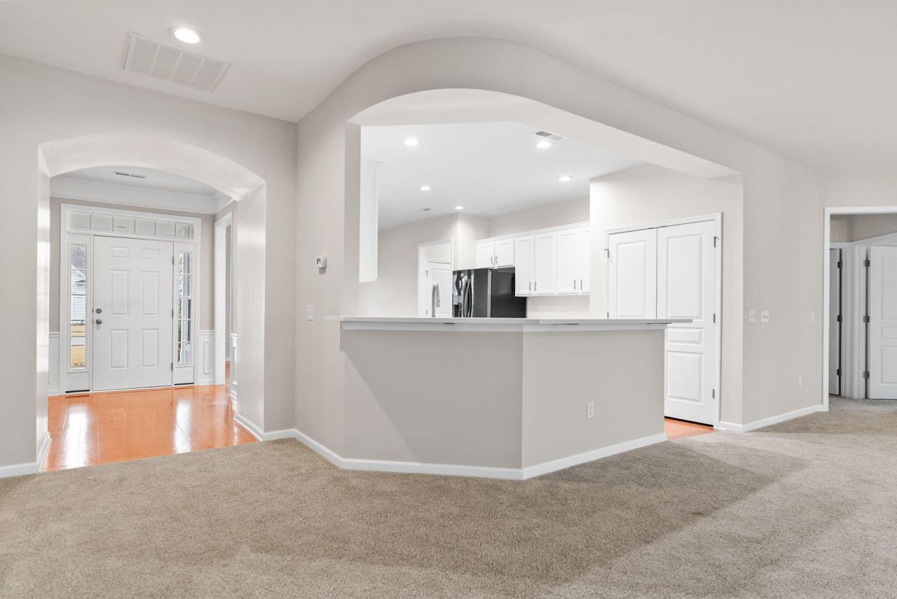 361 Waterlily Way Photo 21