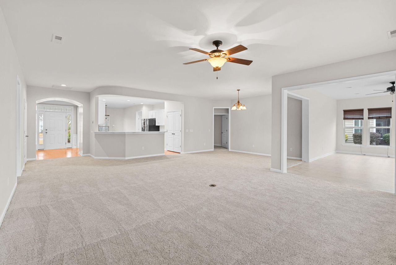 361 Waterlily Way Photo 26