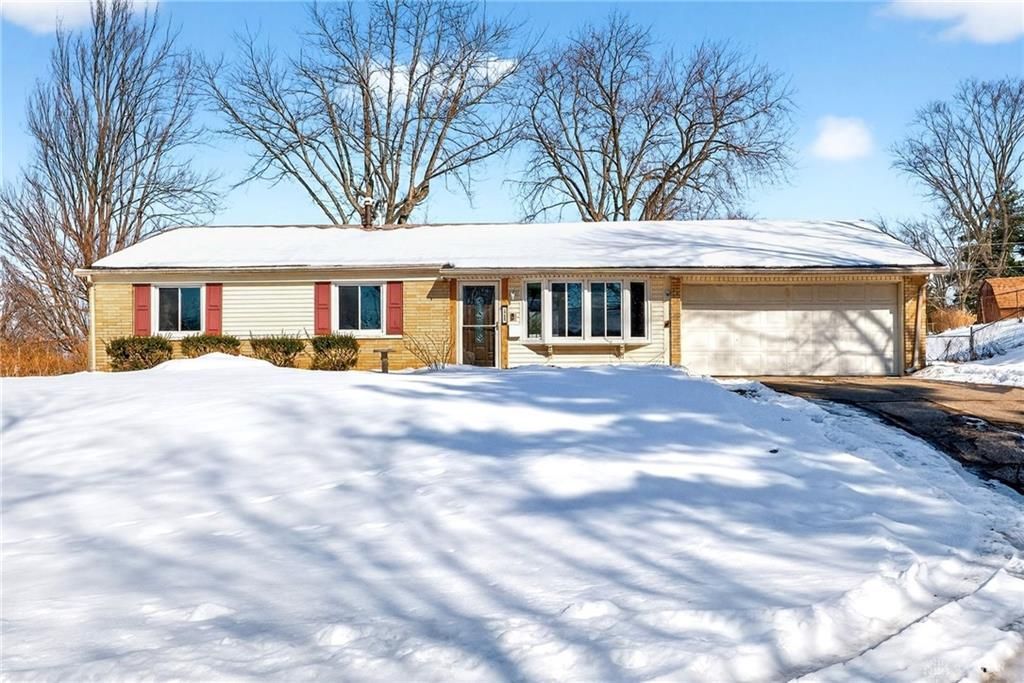 2759 Shelburne Lane, Beavercreek, OH 45430 Main Photo