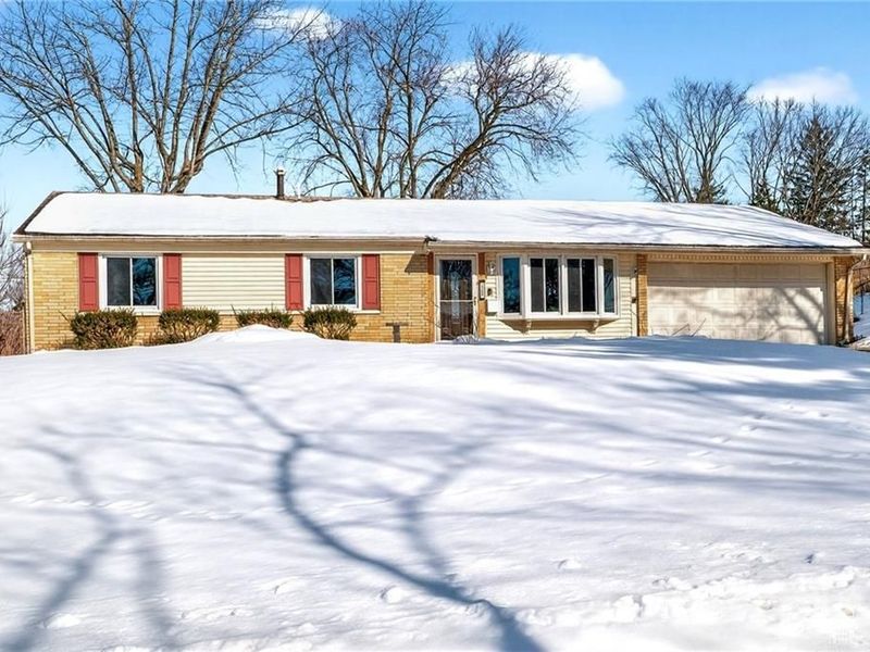 2759 Shelburne Lane, Beavercreek, OH 45430 Photo 2