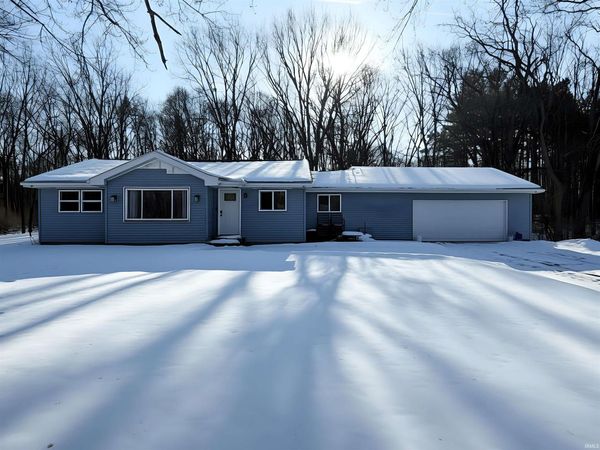 17613 10B Road, Plymouth, IN 46563