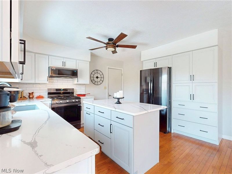 154 Tera Manor, Wintersville, OH 43953 Photo 6