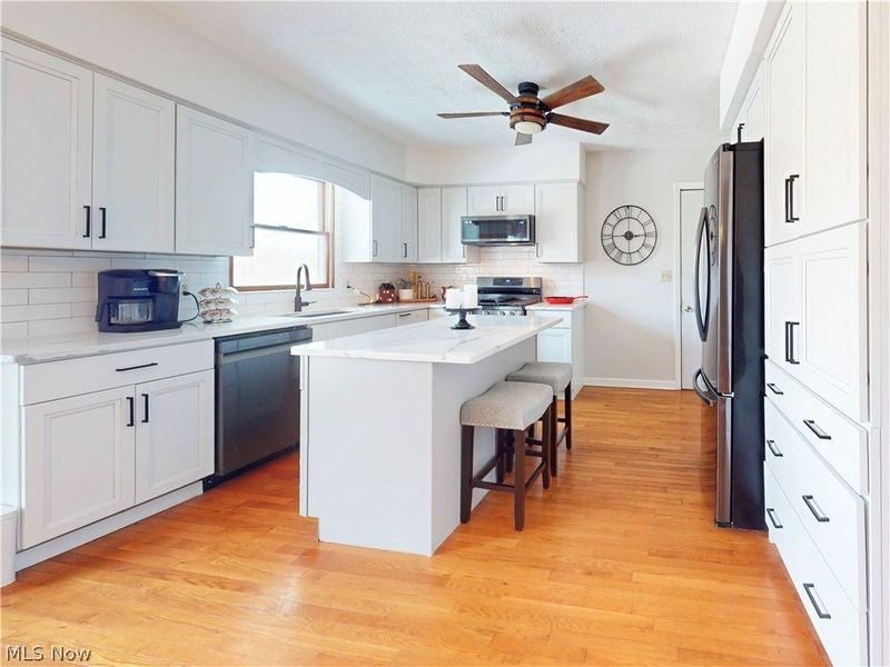 154 Tera Manor, Wintersville, OH 43953 Photo 9