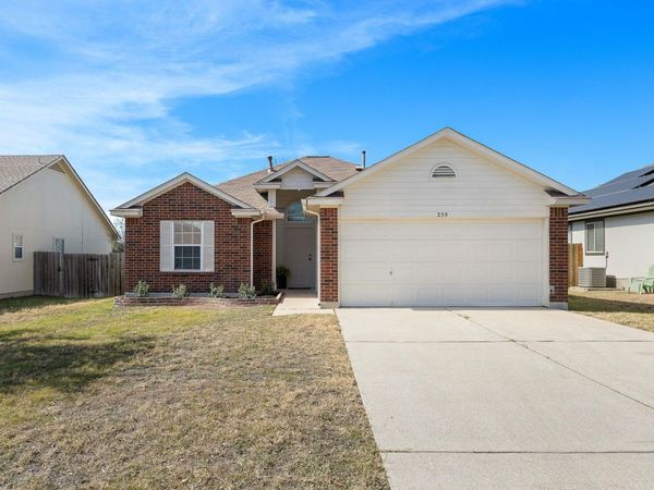 239 Dana DR, Hutto, TX 78634