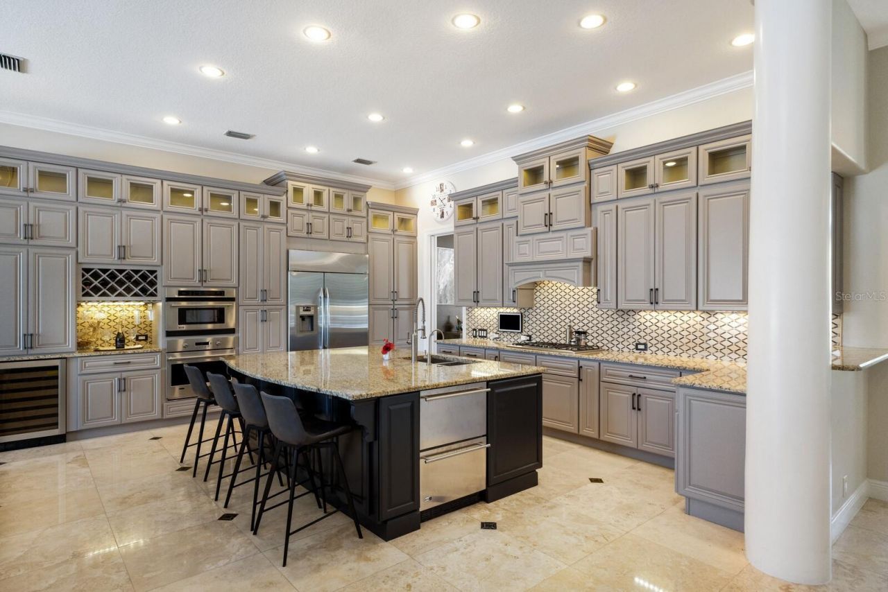 541 Fore Drive, Bradenton, FL 34208 Photo